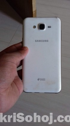 Samsung Galaxy J7